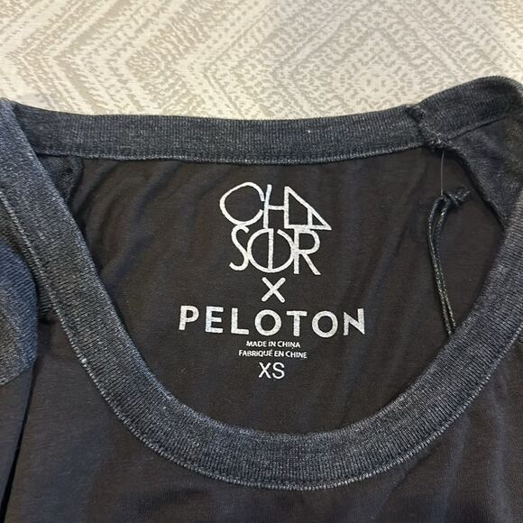 Peloton x Chaser ‘count me in’ Black & Grey Raglan with Grommets Shirt - Picture 6 of 7
